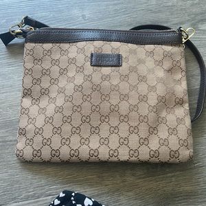 Brown crossbody bag